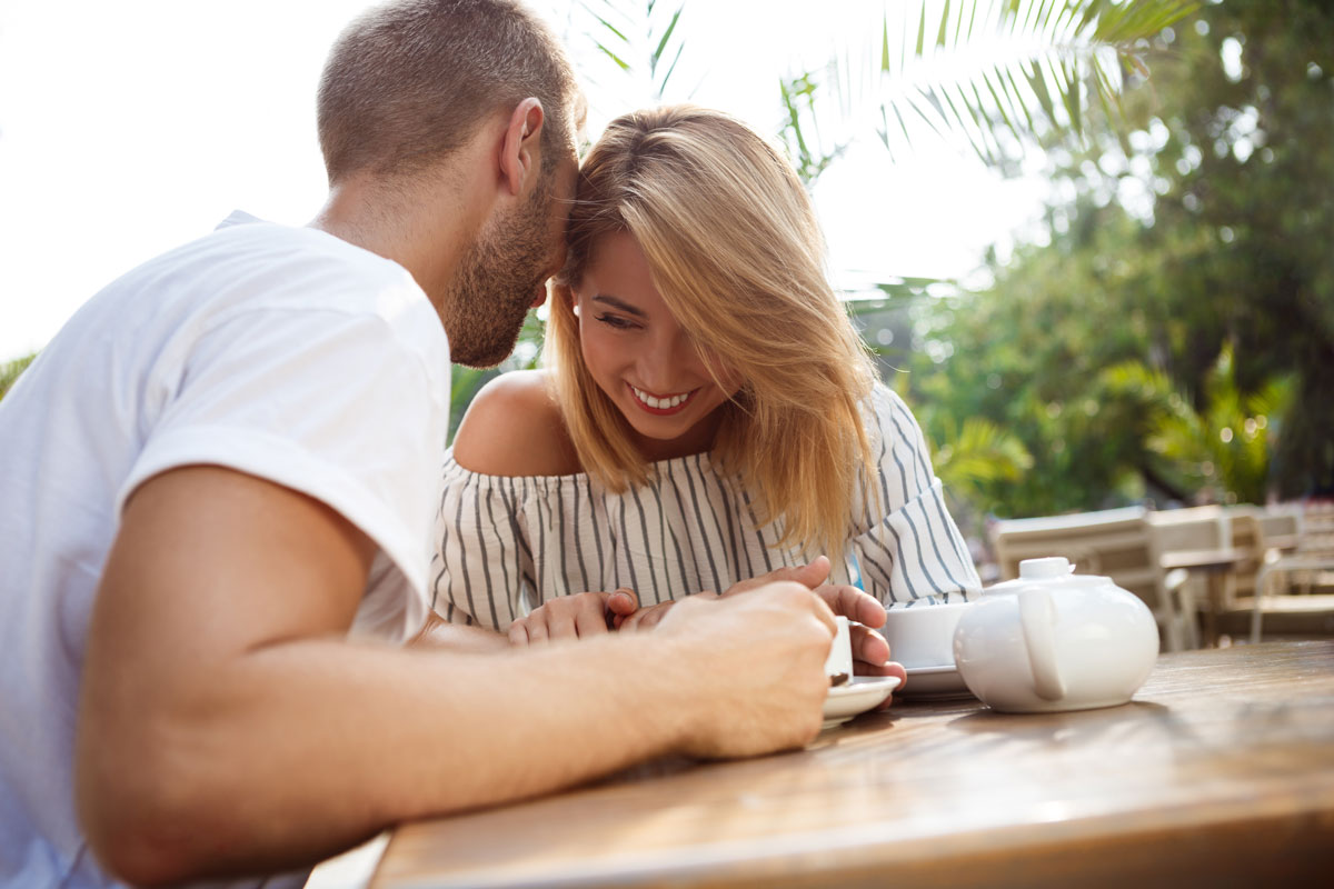 Soigner son apparence pour un premier rendez-vous : les clés pour faire bonne impression